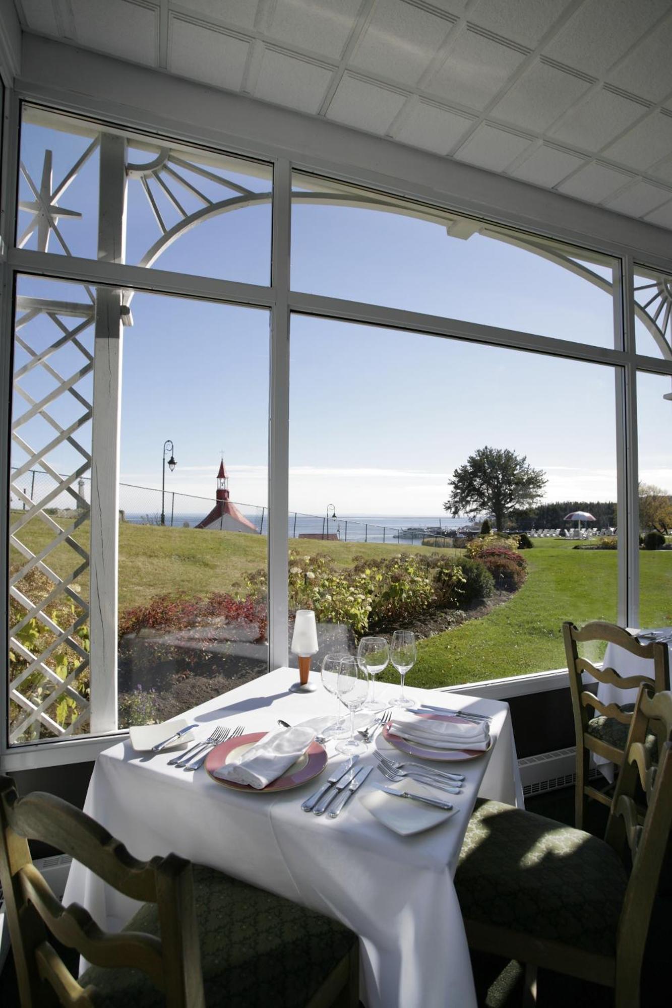 Hotel Tadoussac Zewnętrze zdjęcie